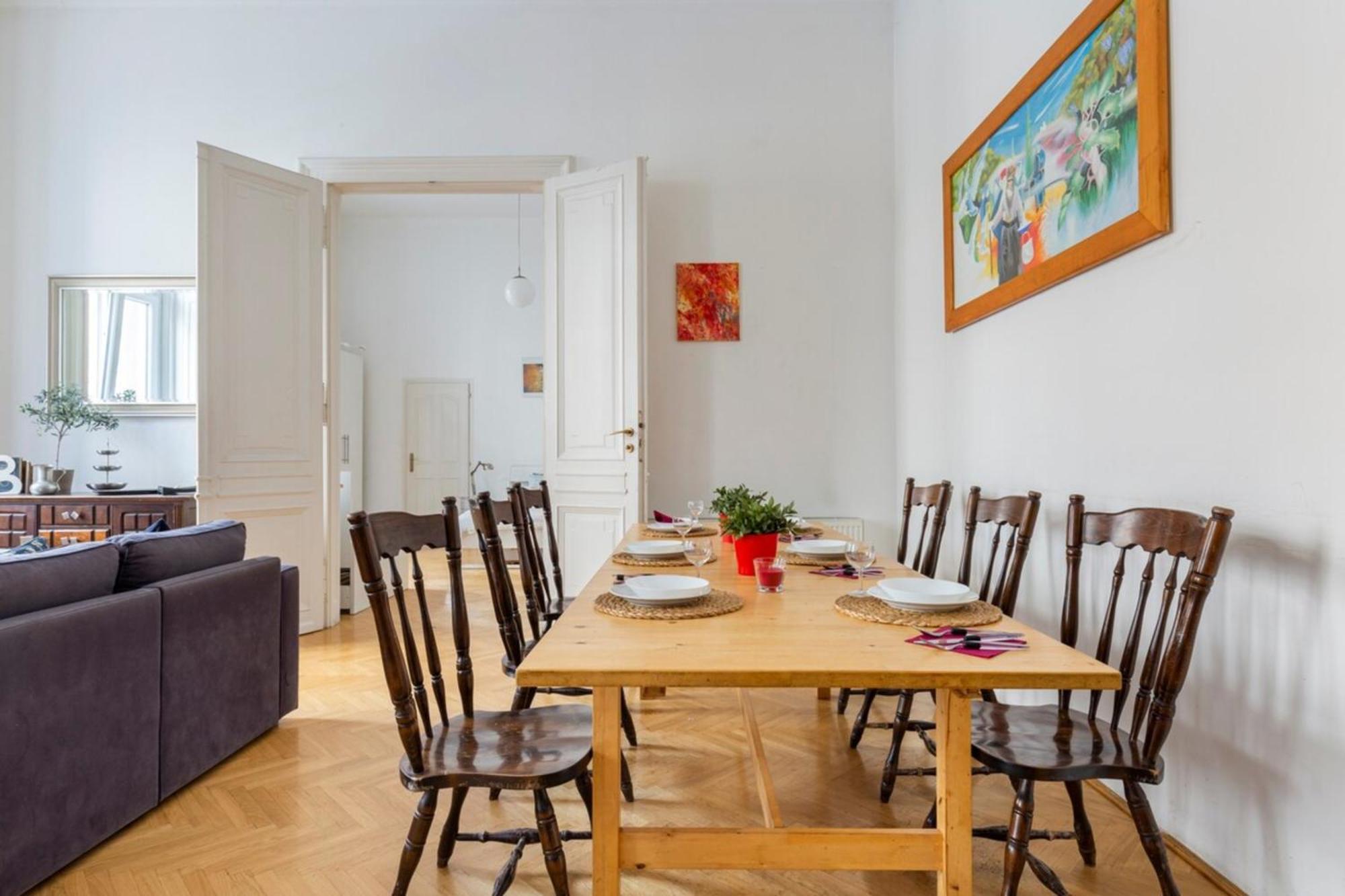 Bourgeois Elegance In The Heart Of Budapest Luaran gambar